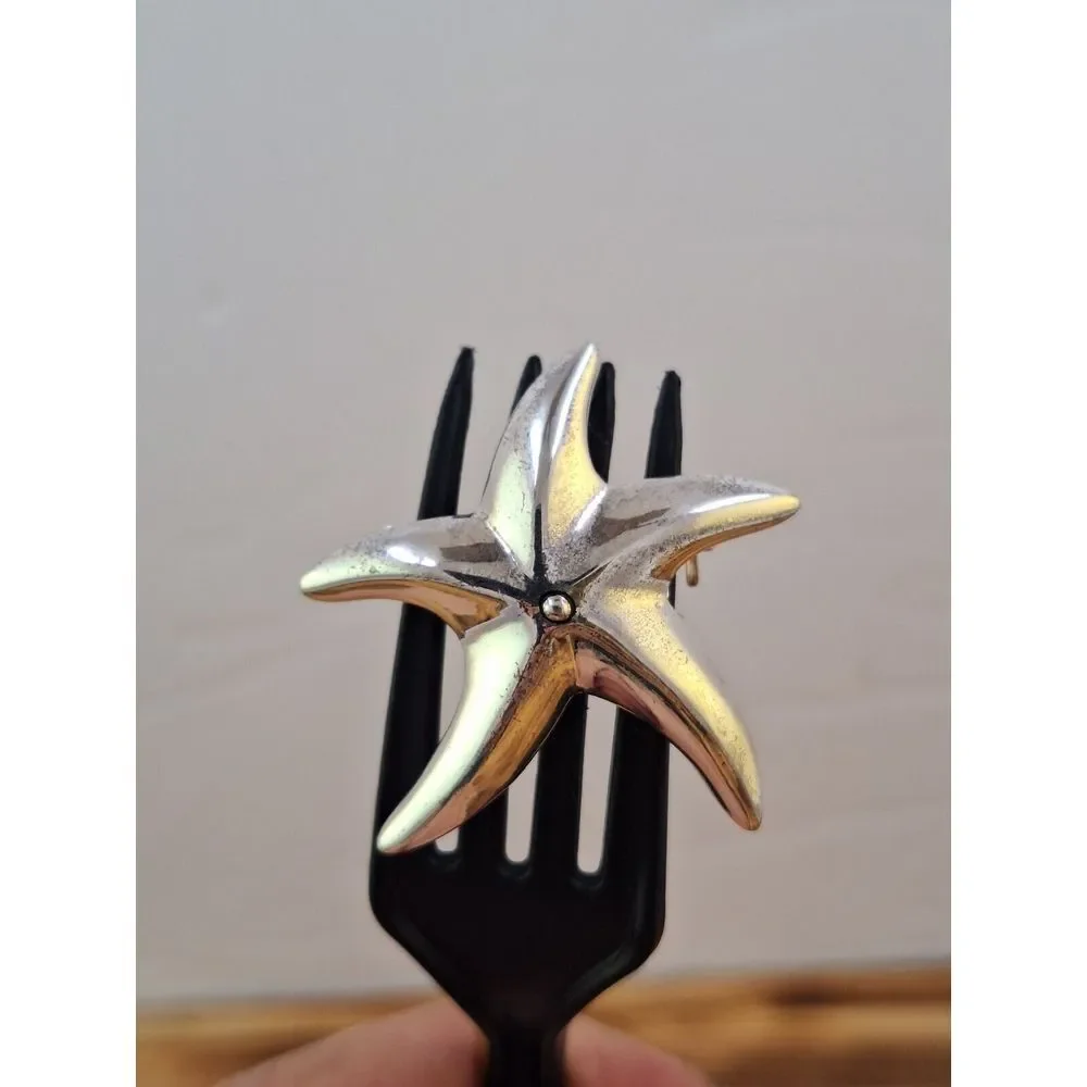 Vintage Silver Tone Starfish Pin/Pendant 1.5